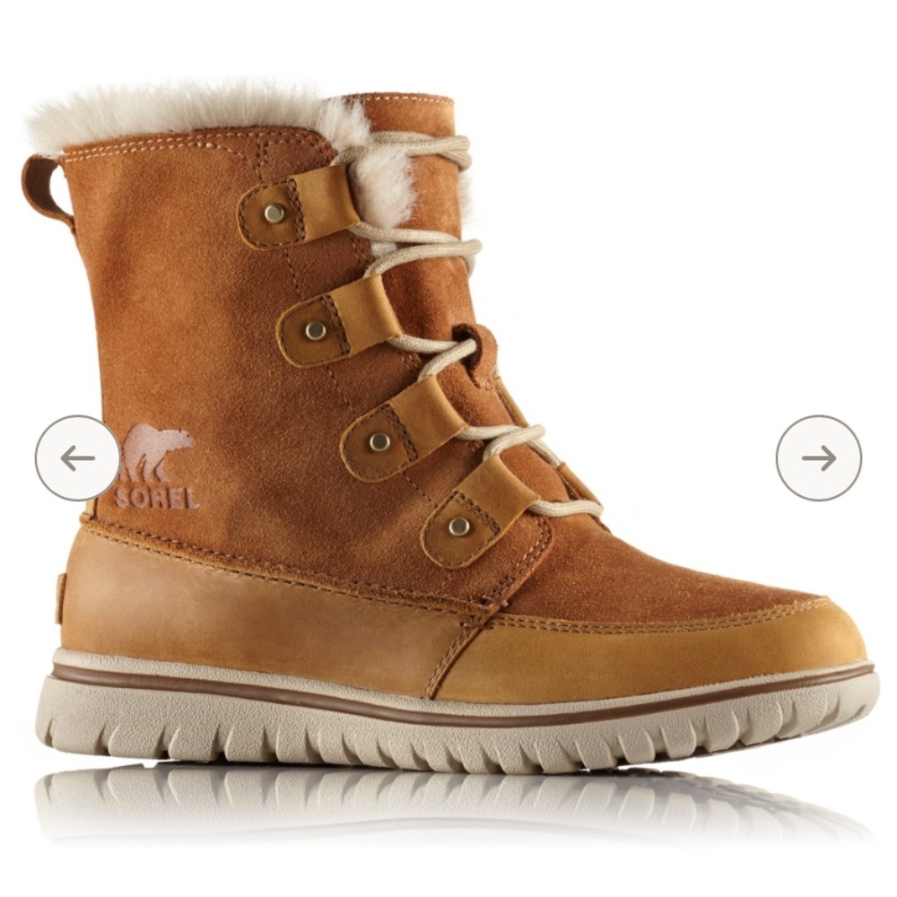 Sorel size 8 Cozy Joan Boots waterproof leather suede winter boots